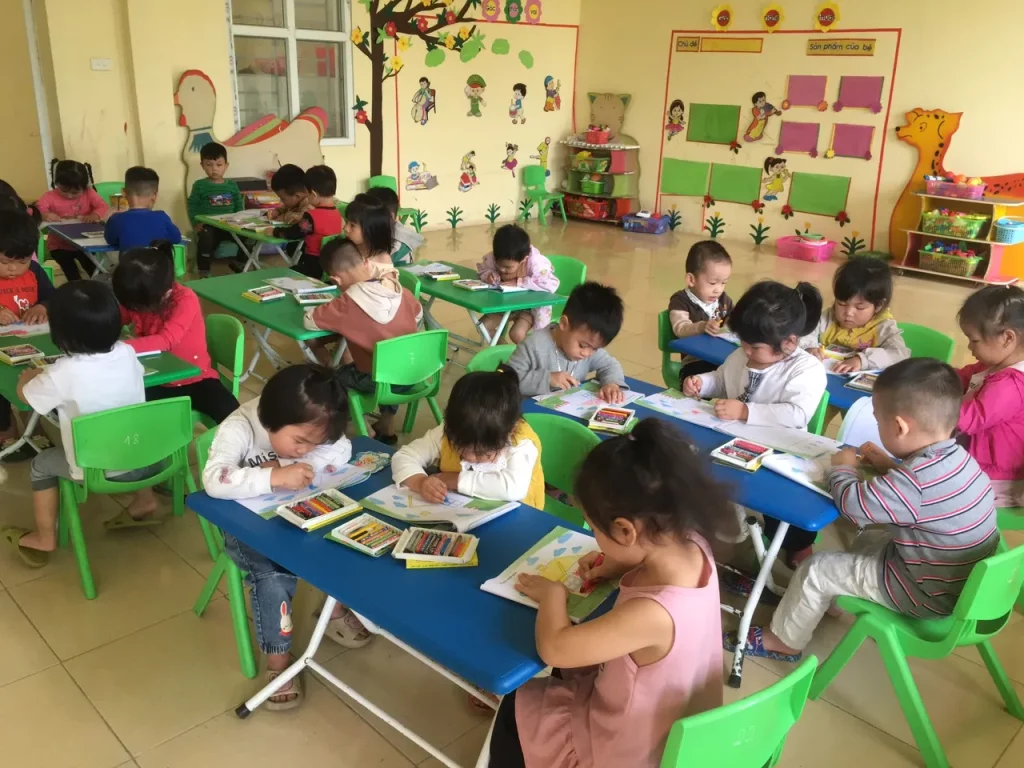 Chương trình học mầm non hiện đại là gì?