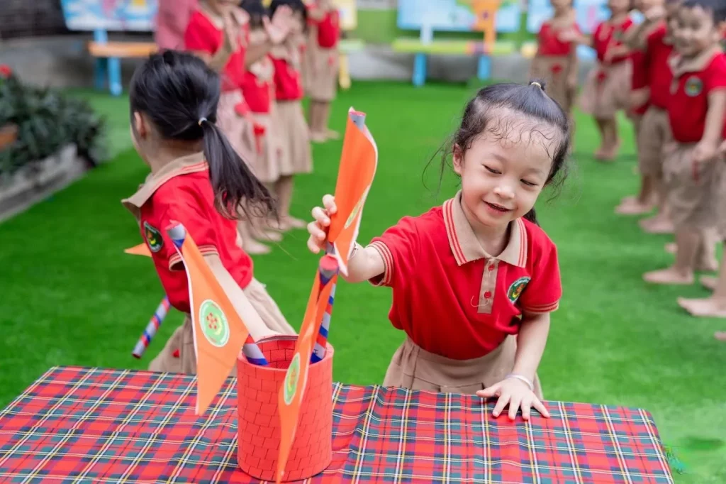 Kể chuyện và đóng kịch