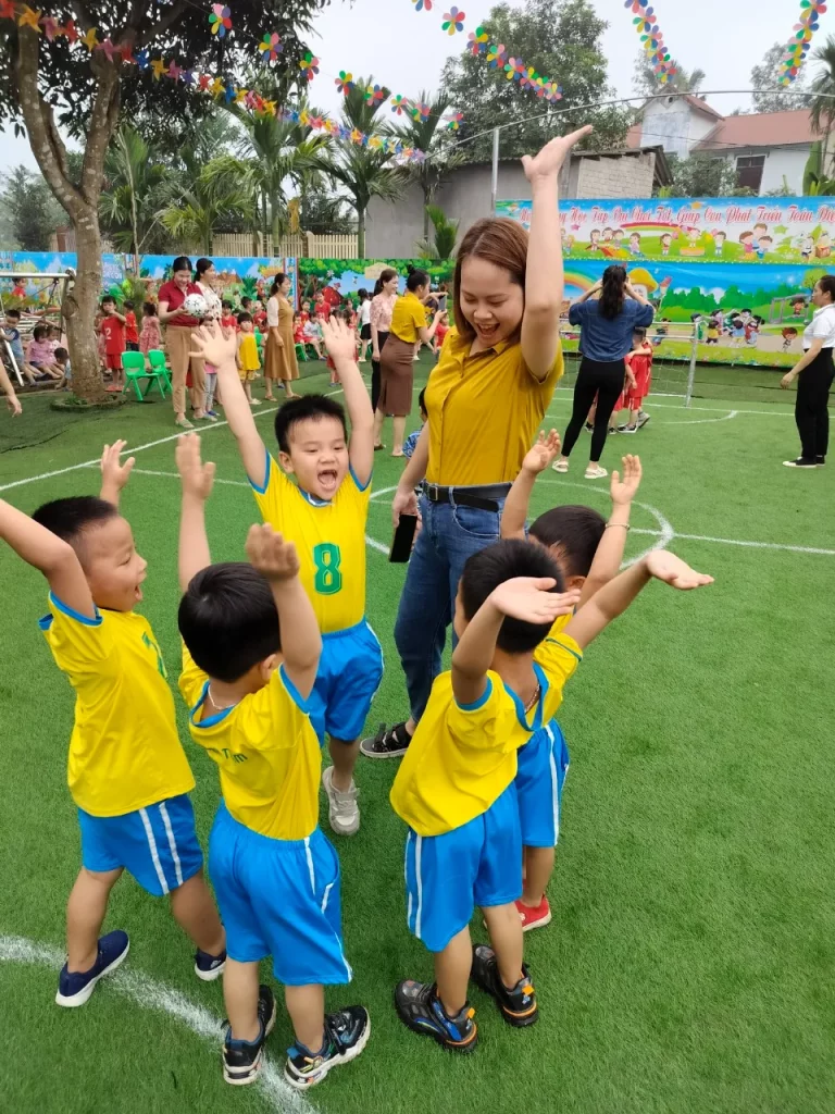 Tiêu chí về công tác chăm sóc sức khỏe và đảm bảo an toàn