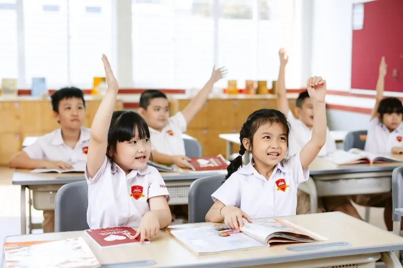 Trò chơi cho trẻ 2 đến 7 tuổi: